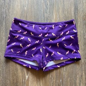 FLEO shorts